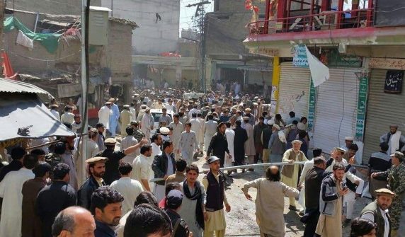 ضلع کرم میں راستے بند، ادویات کی قلت، 2 ماہ میں 29 بچے انتقال کرگئے